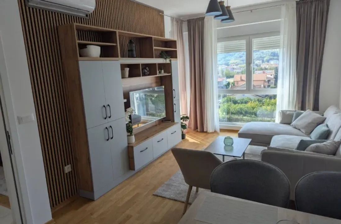 Izdavanje, jednosoban stan, 45m², Zabjelo, Podgorica