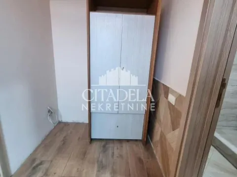 Prodaja, trosoban stan, 73m², Čukarica, Beograd - image 9