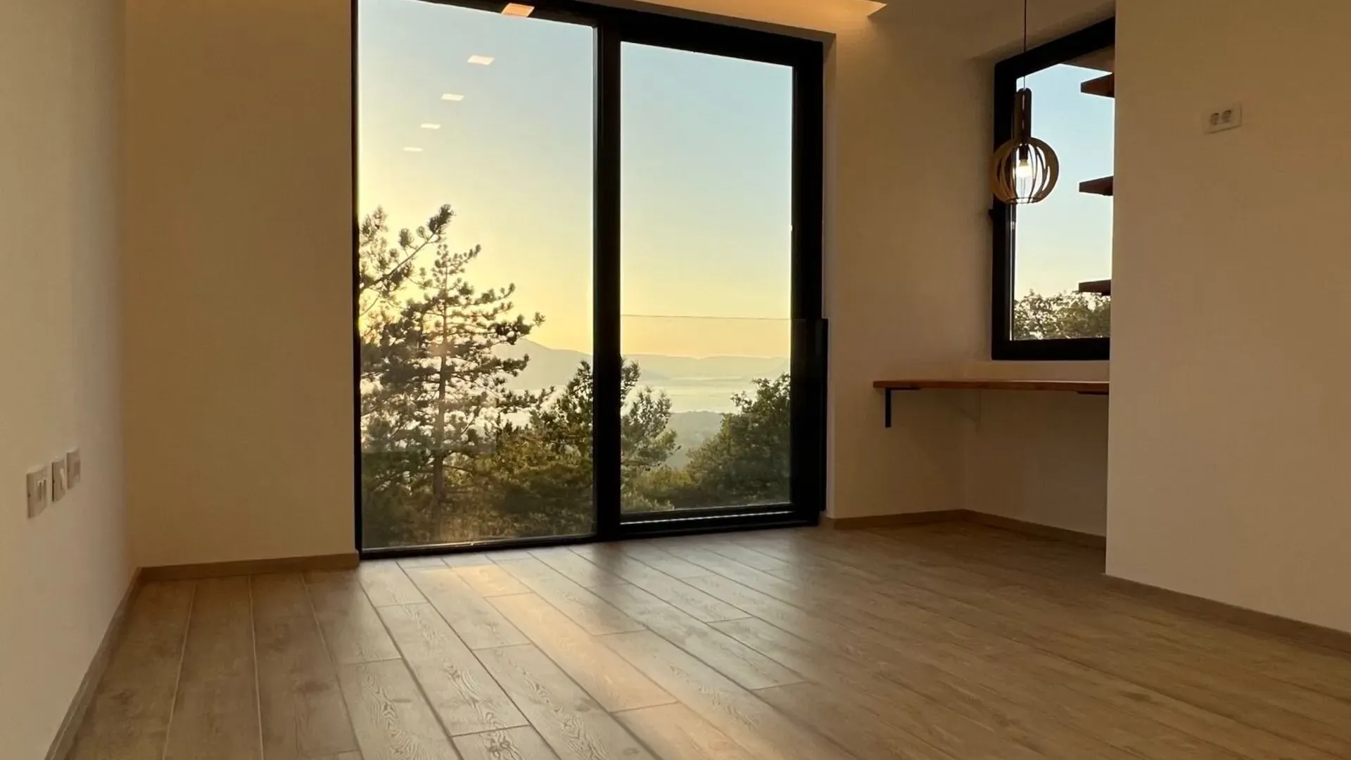 Prodaja, kuća, 480m², Kavač, Kotor