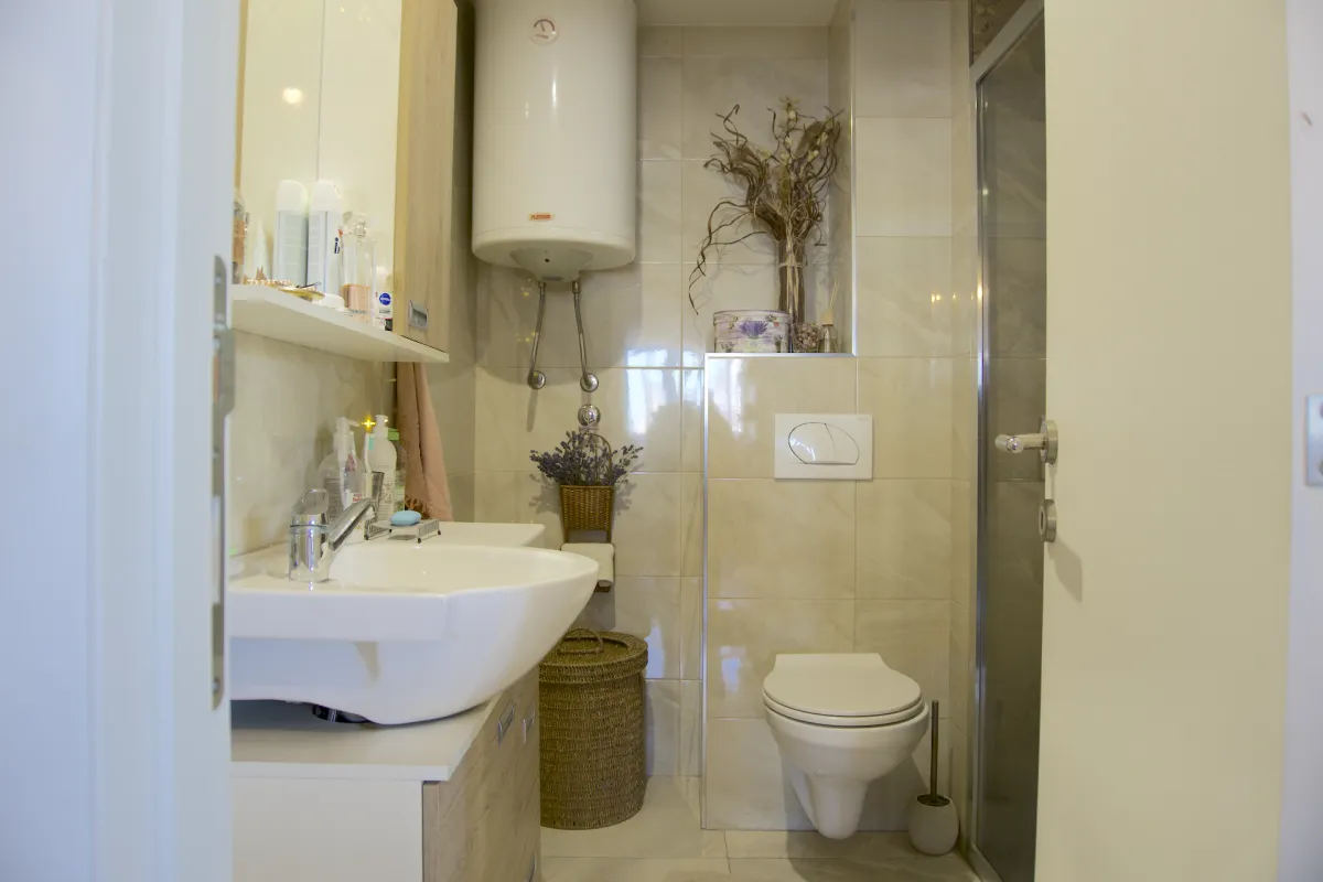 Prodaja, dvosoban stan, 55m², Banatić, Novi Sad Sve Podlokacije