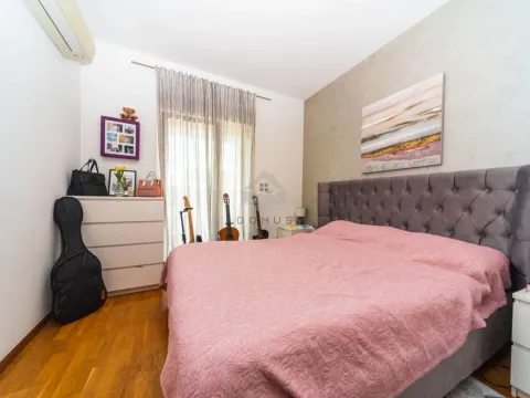 Prodaja, dvosoban stan, 75m², City Kvart, Podgorica - image 6