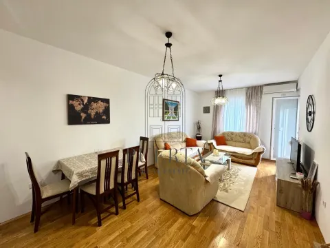 Rent, two bedroom apartment, 66m², Stari Aerodrom, Podgorica - image 1