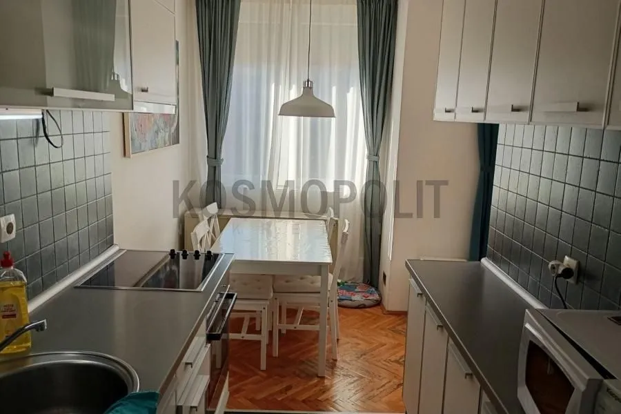 Sale, three bedroom apartment, 69m², Vračar Sve Podlokacije, Beograd