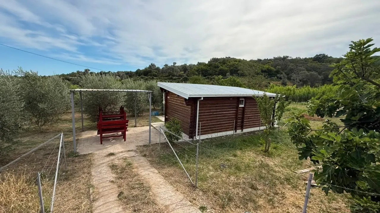 Izdavanje, kuća, 27m², Kolomza, Ulcinj
