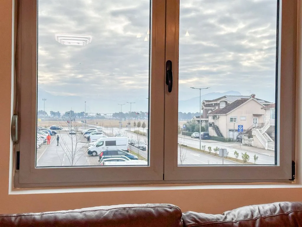 Rent, two bedroom apartment, 75m², Stari Aerodrom, Podgorica