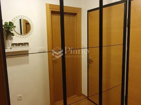 Izdavanje, dvosoban stan, 55m², Blok 6, Podgorica - image 9