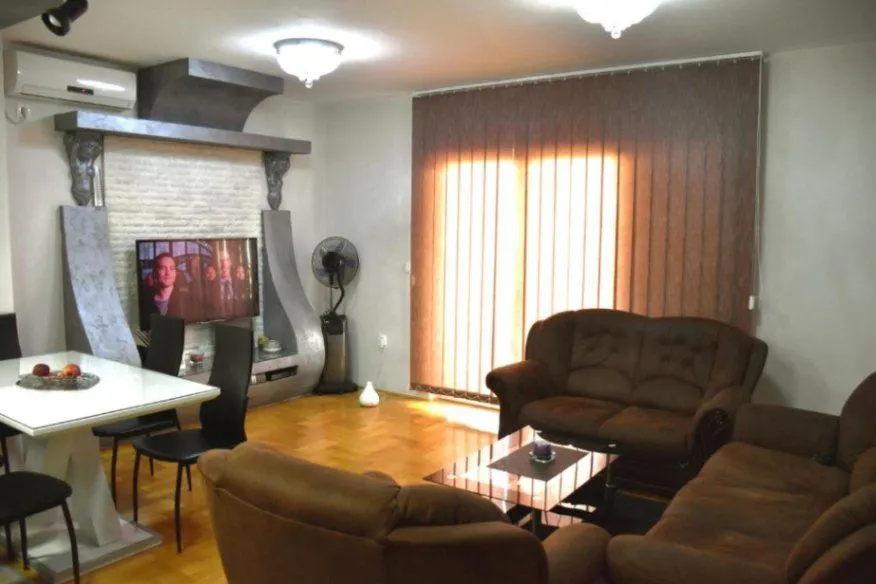 Izdavanje, stan, 80m², Dubovica, Budva