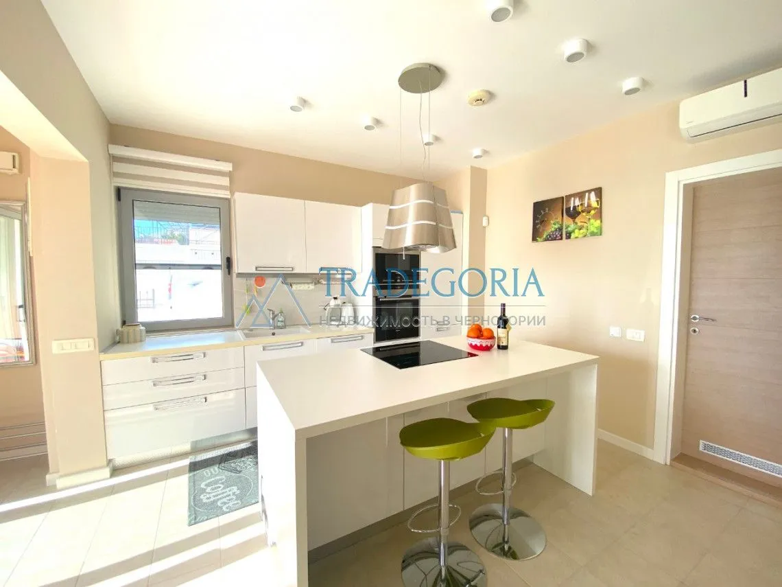 Prodaja, kuća, 250m², Sveti Stefan, Budva