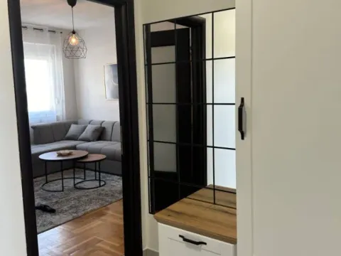 Izdavanje, jednosoban stan, 45m², Zabjelo, Podgorica - image 13