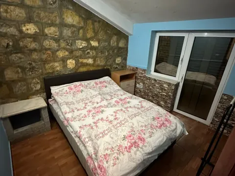 Rent, one bedroom apartment, 48m², Donja Lastva, Tivat - image 9