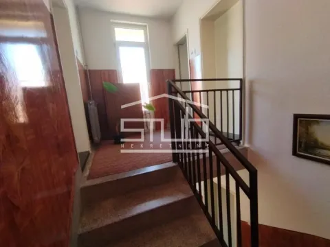 Prodaja, kuća, 297m², Čukarica, Beograd - image 7