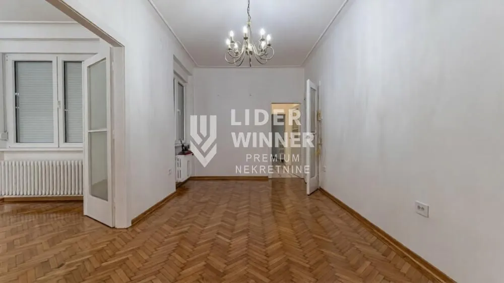 Rent, office space, 136m², Stari Grad, Beograd