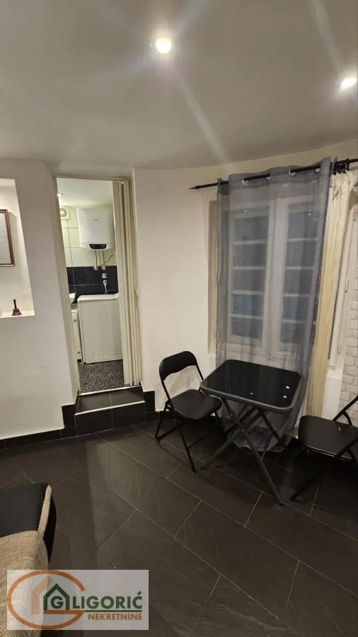 Sale, one bedroom apartment, 30m², Stari Grad, Beograd