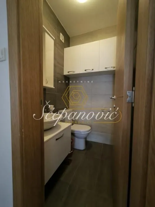 Prodaja, trosoban stan, 70m², Podbara, Novi Sad Sve Podlokacije