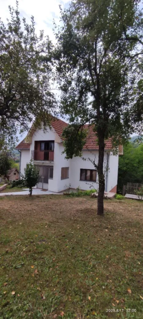 Sale, house, 250m², Kosjerić, Srbija