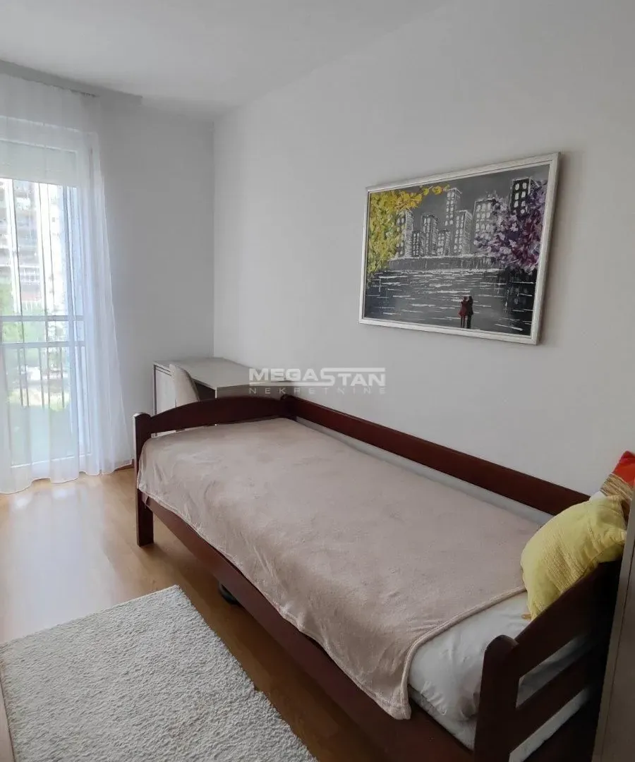 Rent, two bedroom apartment, 51m², Novi Beograd Blok 61, Novi Beograd Sve Podlokacije
