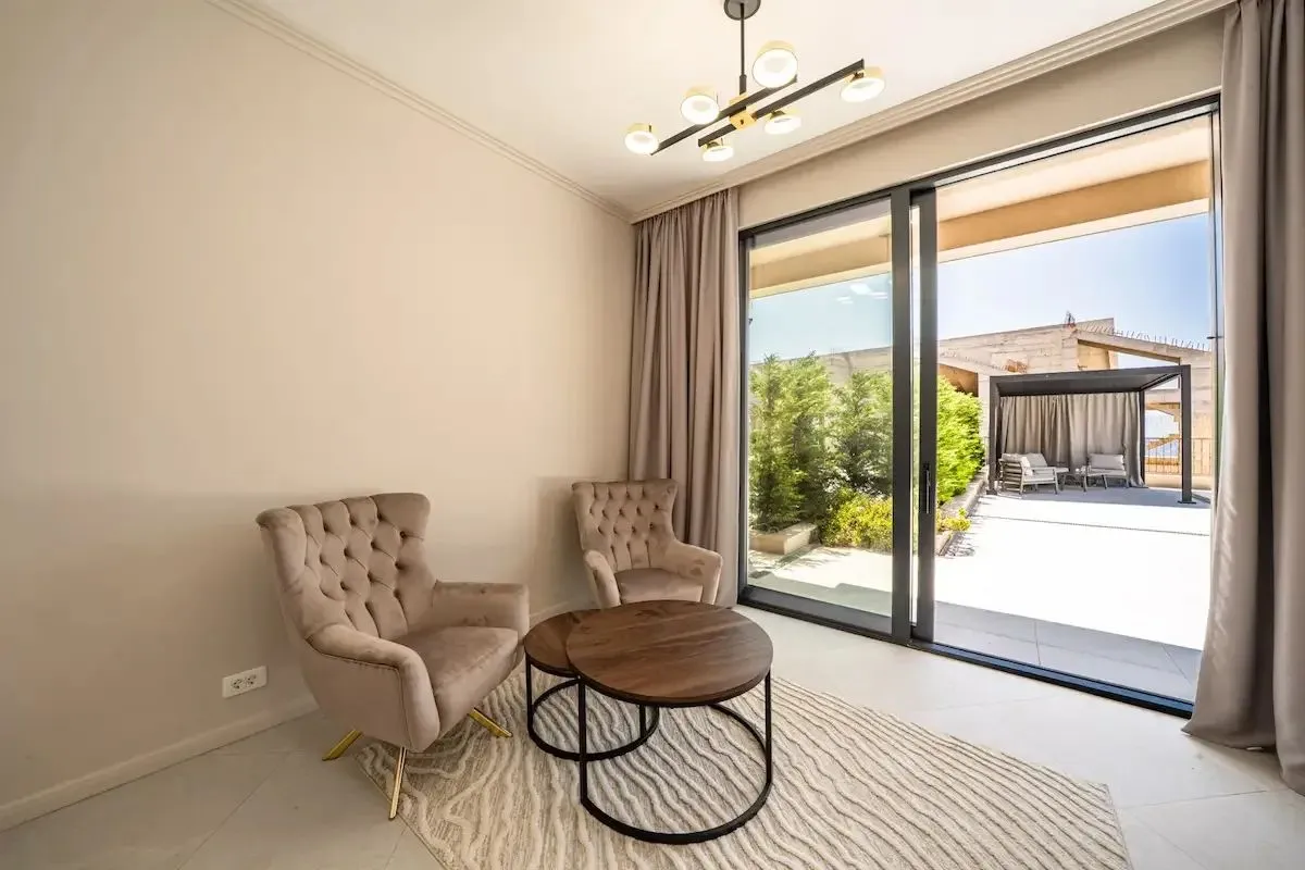 Prodaja, kuća, 223m², Reževići, Budva