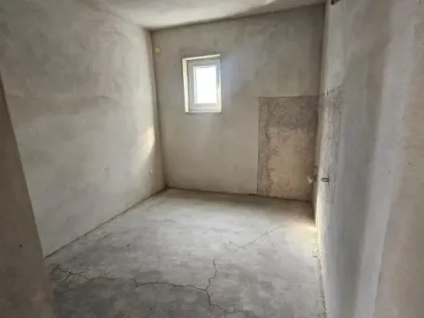 Sale, house, 74m², Šušanj, Bar - image 8