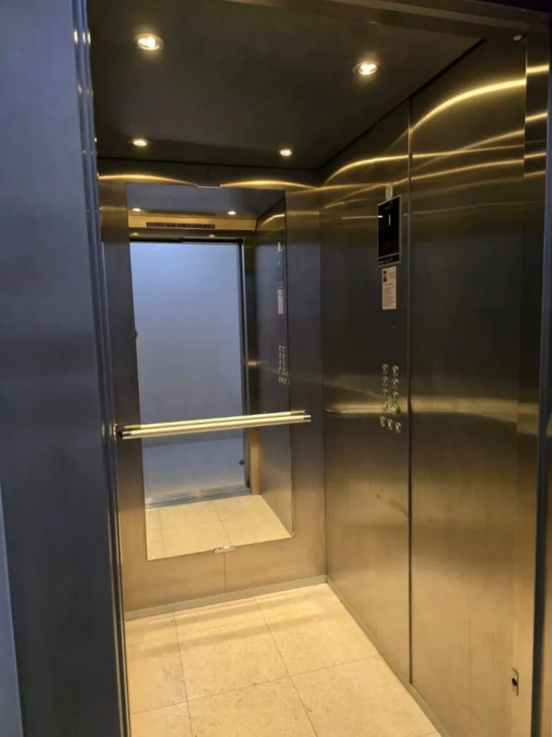 Sale, four bedroom apartment, 115m², Bečići, Budva
