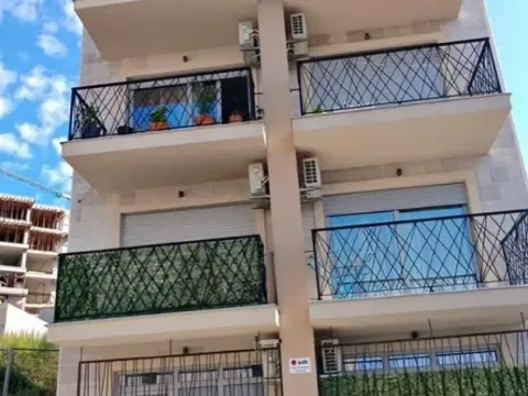 Prodaja, jednosoban stan, 74m², Tivat, Crna Gora - image 3