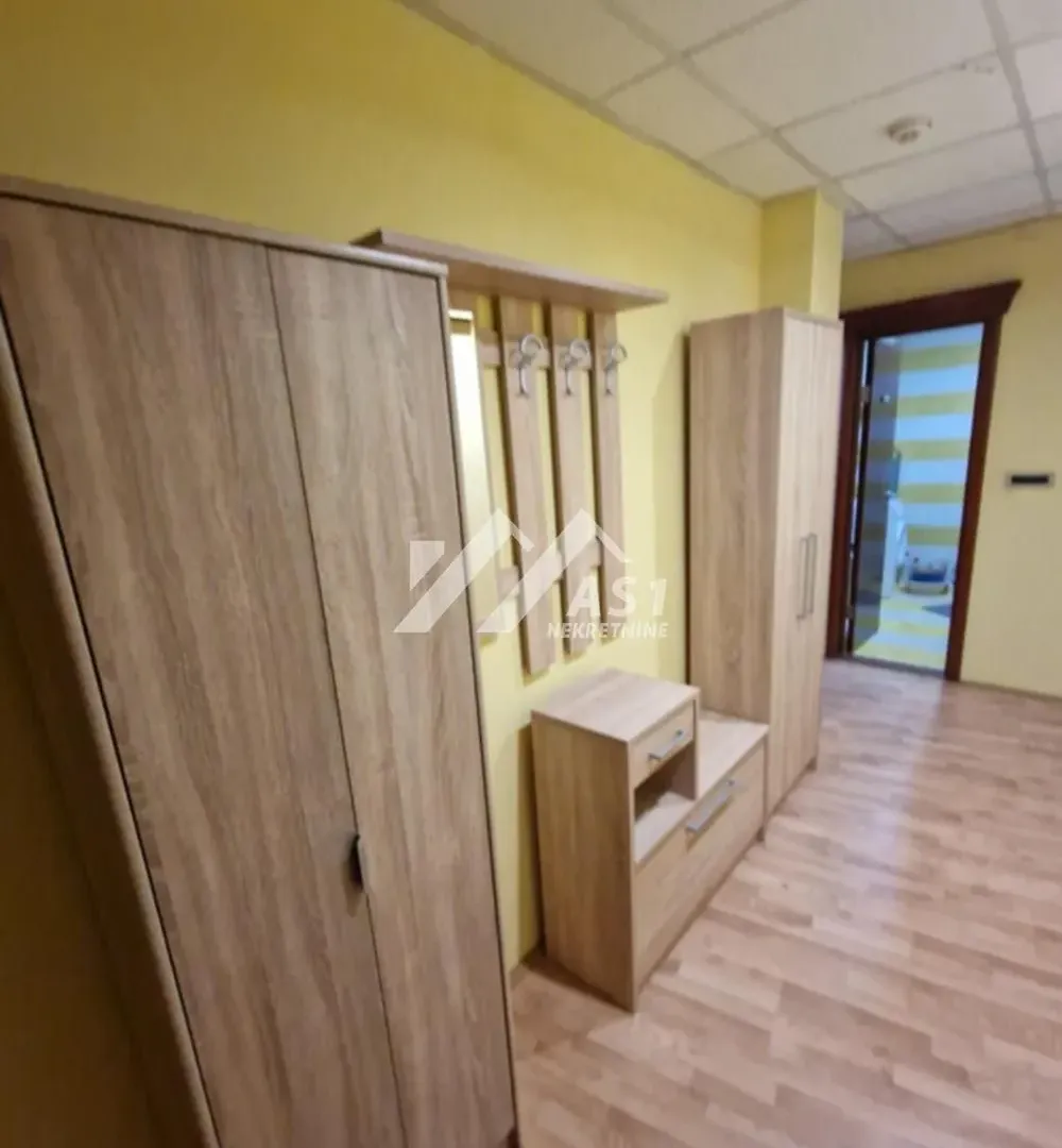 Rent, apartment, 30m², Bulevar Oslobodjenja, Novi Sad Sve Podlokacije