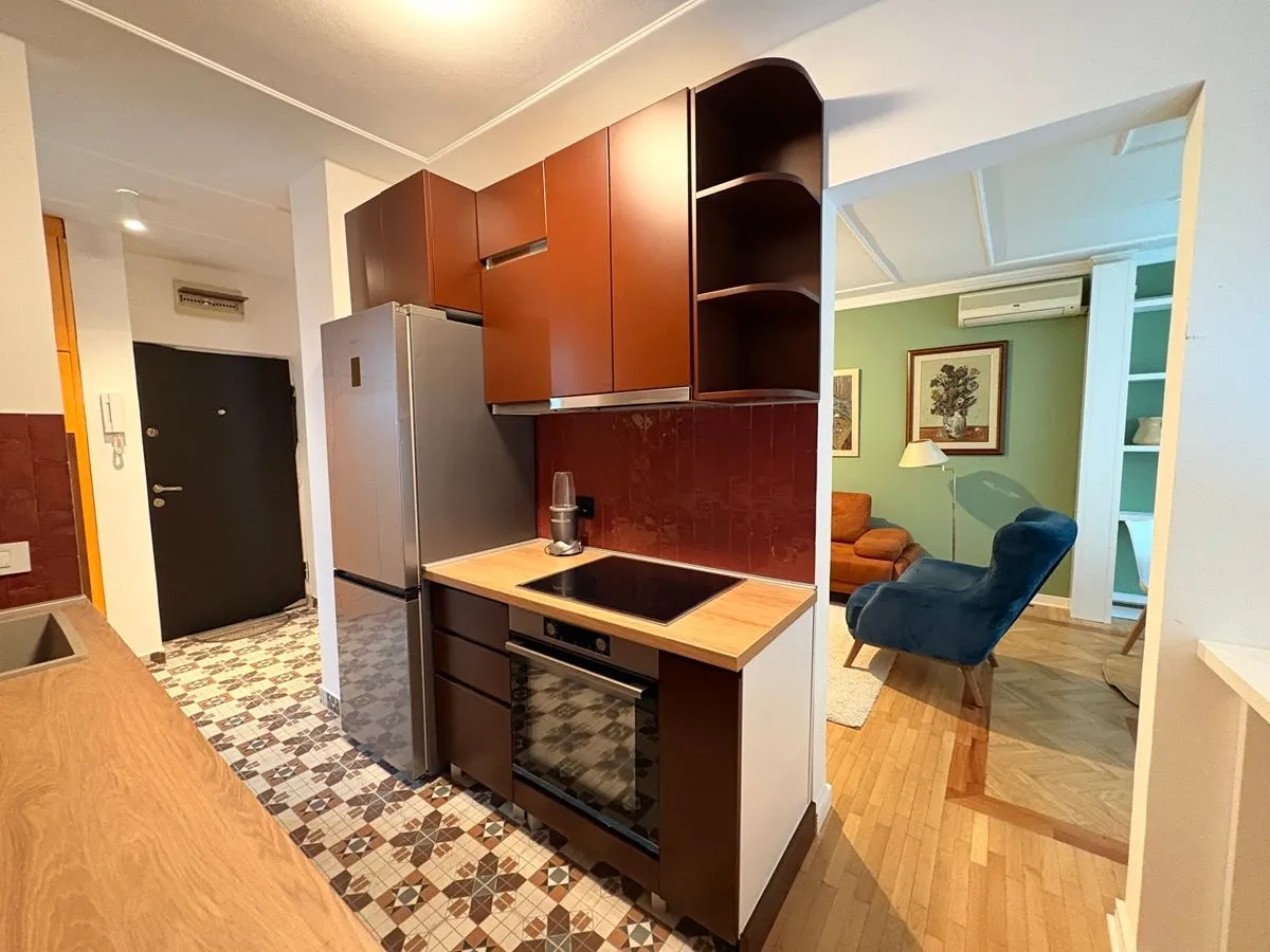 Rent, two bedroom apartment, 42m², Crveni Krst, Beograd