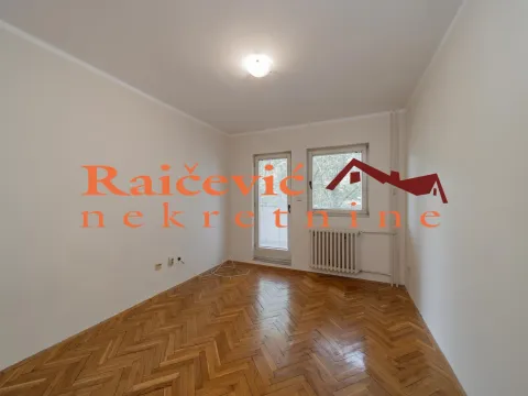 Prodaja, trosoban stan, 101m², Bogoslovija, Palilula Sve Podlokacije - image 13