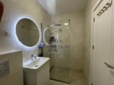 Izdavanje, jednosoban stan, 46m², Tološka šuma, Podgorica - image 6