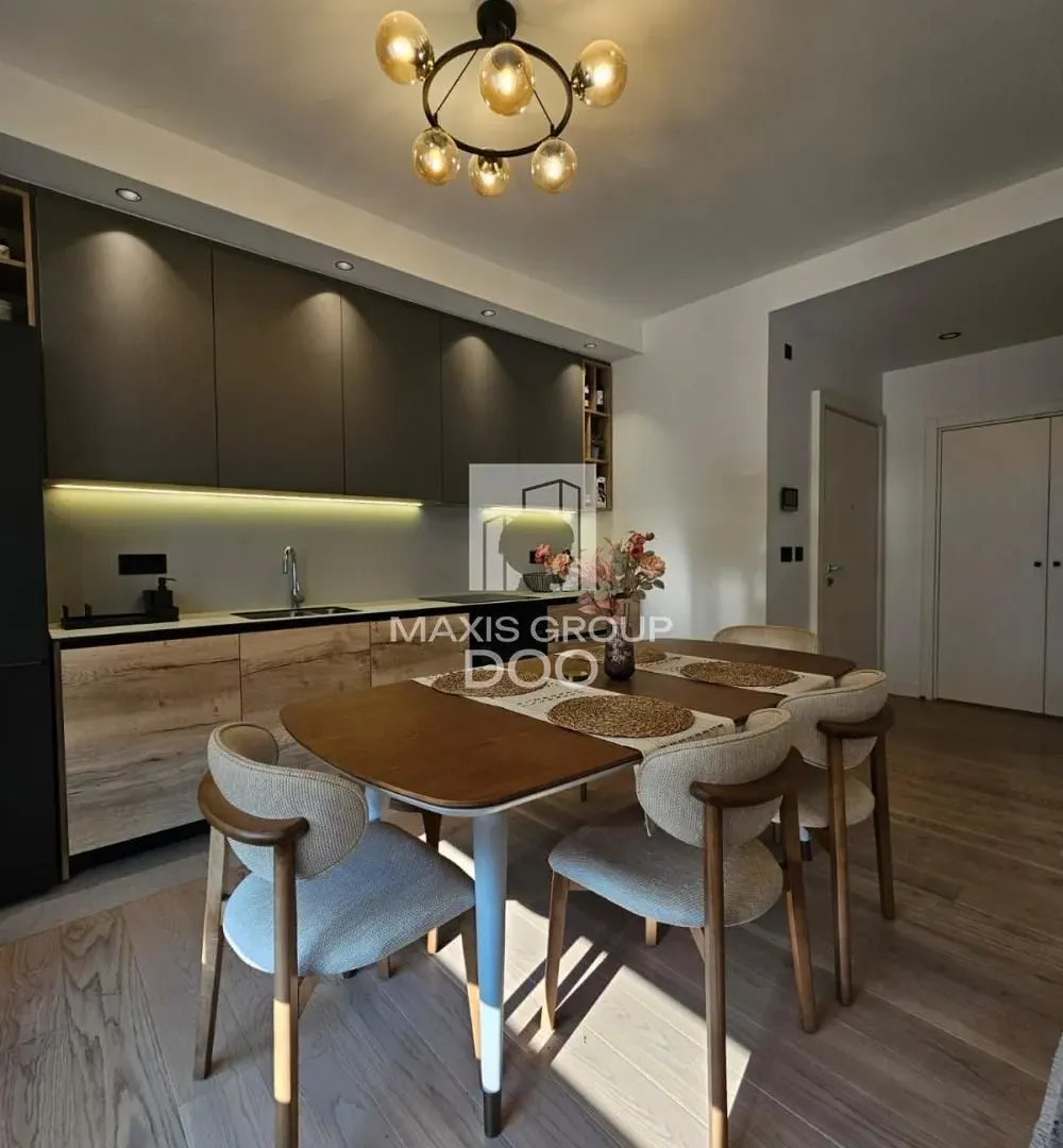 Rent, three bedroom apartment, 81m², Savski Venac, Beograd