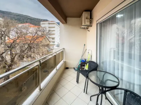 Sale, two bedroom apartment, 67m², Bečići, Budva - image 13