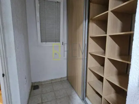 Izdavanje, dvosoban stan, 68m², Stari Aerodrom, Podgorica - image 5