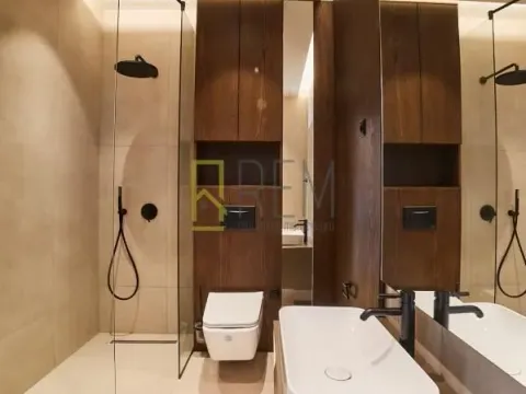 Sale, one bedroom apartment, 45m², Bečići, Budva - image 7