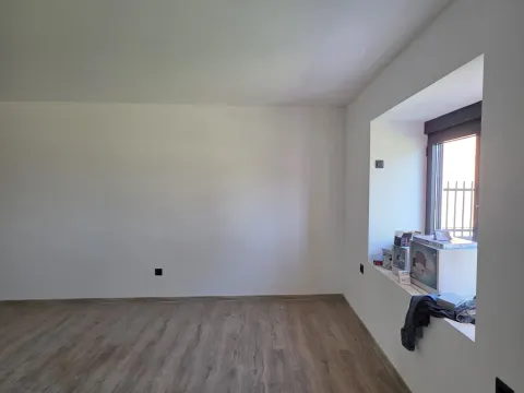 Prodaja, kuća, 79m², Zeta, Podgorica - image 13