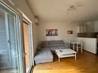 Izdavanje, jednosoban stan, 50m2, City Kvart, Podgorica