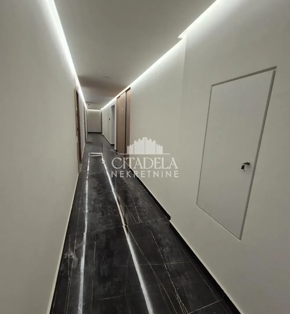 Prodaja, trosoban stan, 70m², Voždovac Sve Podlokacije, Beograd