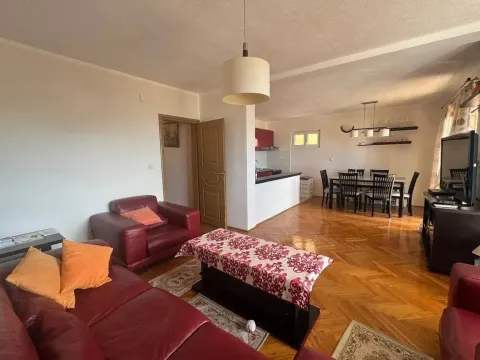 Prodaja, četvorosoban stan, 176m², Petrovac, Budva - image 6