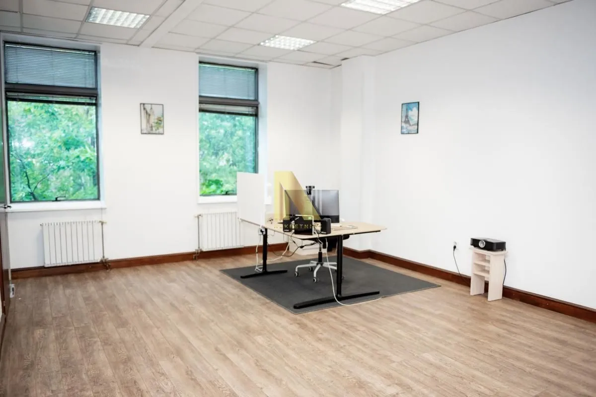 Rent, office space, 113m², Bulevar Oslobodjenja, Novi Sad Sve Podlokacije