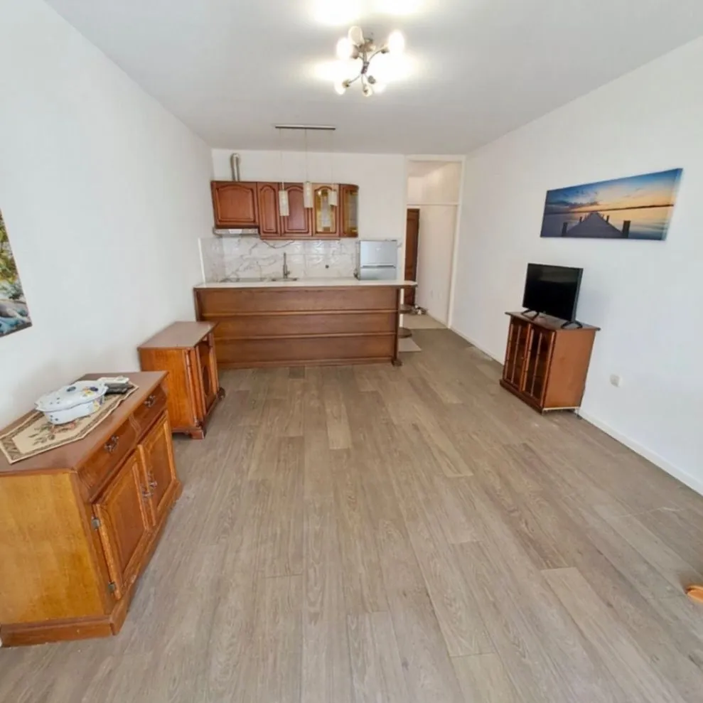 Prodaja, jednosoban stan, 48m², Autobuska stanica, Podgorica