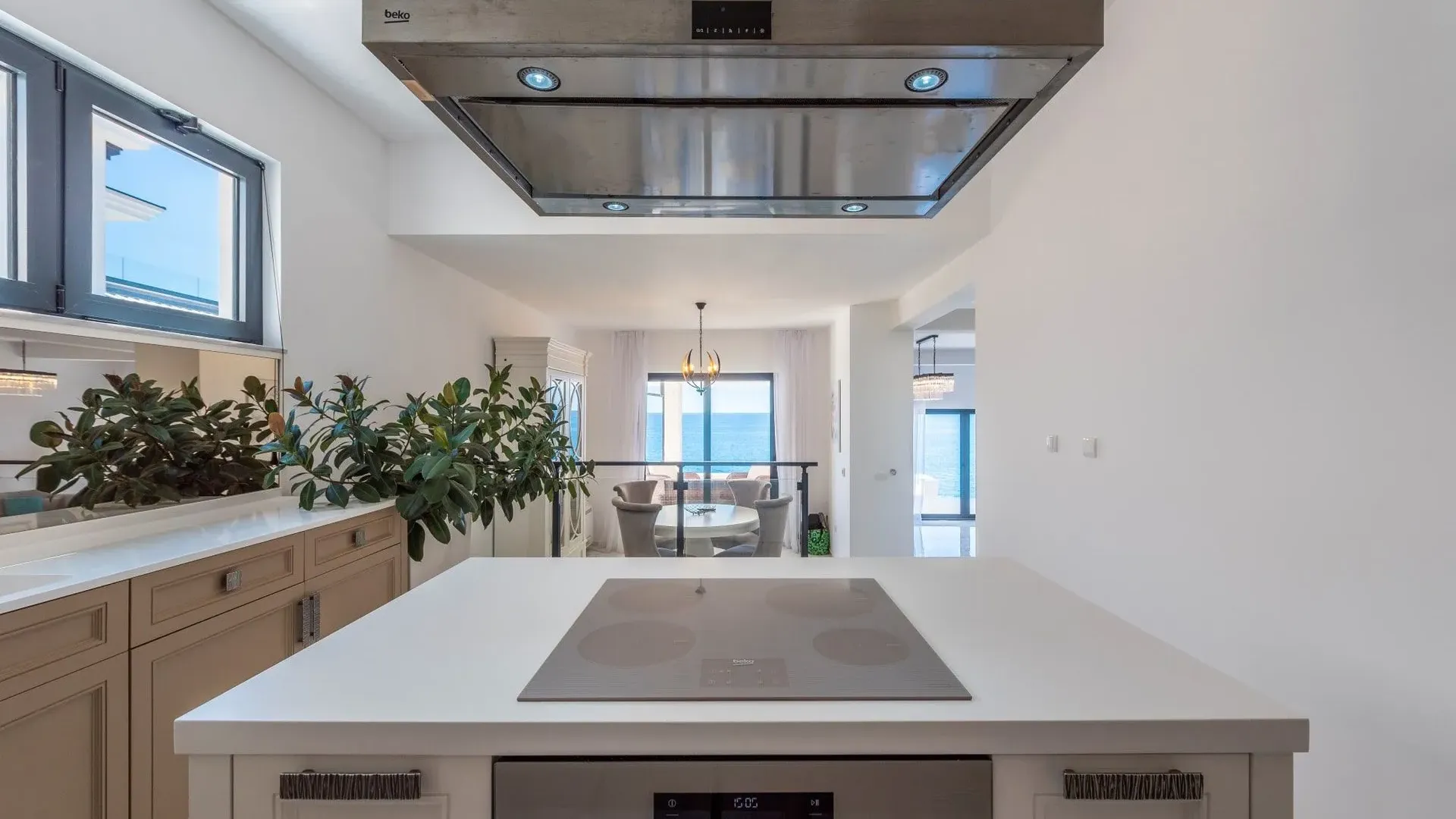 Sale, house, 360m², Utjeha, Bar