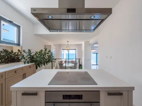 Prodaja, kuća, 360m², Utjeha, Bar - image 10