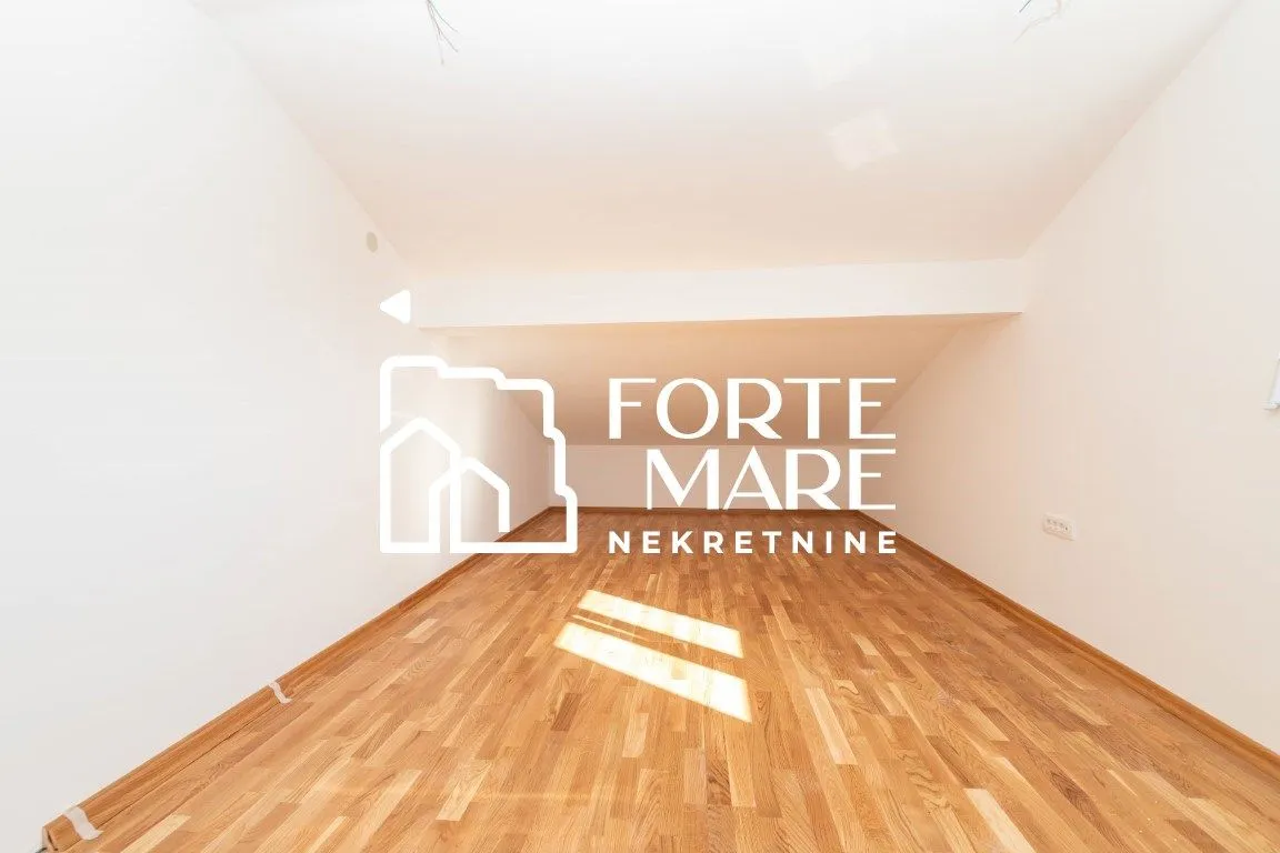 Prodaja, trosoban stan, 66m², Đenovići, Herceg Novi