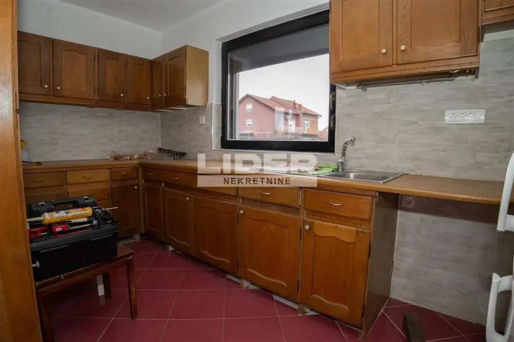 Prodaja, trosoban stan, 111m², Palilula Sve Podlokacije, Beograd