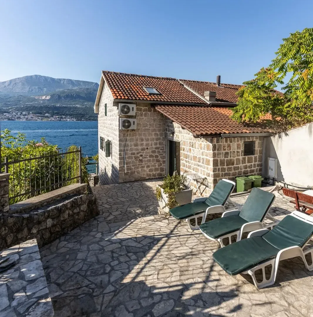 Prodaja, kuća, 120m², Rose, Herceg Novi