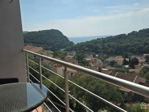 Prodaja, dvosoban stan, 79m², Petrovac, Budva