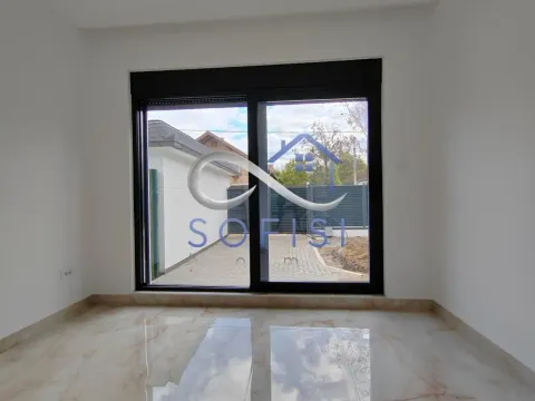 Izdavanje, kuća, 160m², Adice, Novi Sad Sve Podlokacije - image 12