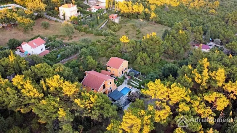 Prodaja, kuća, 266m², Mojdež, Herceg Novi