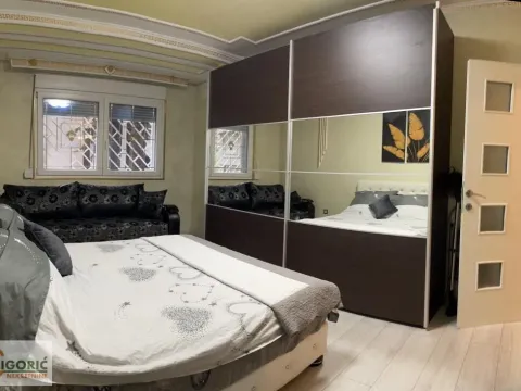 Prodaja, trosoban stan, 57m², Karaburma, Palilula Sve Podlokacije - image 9