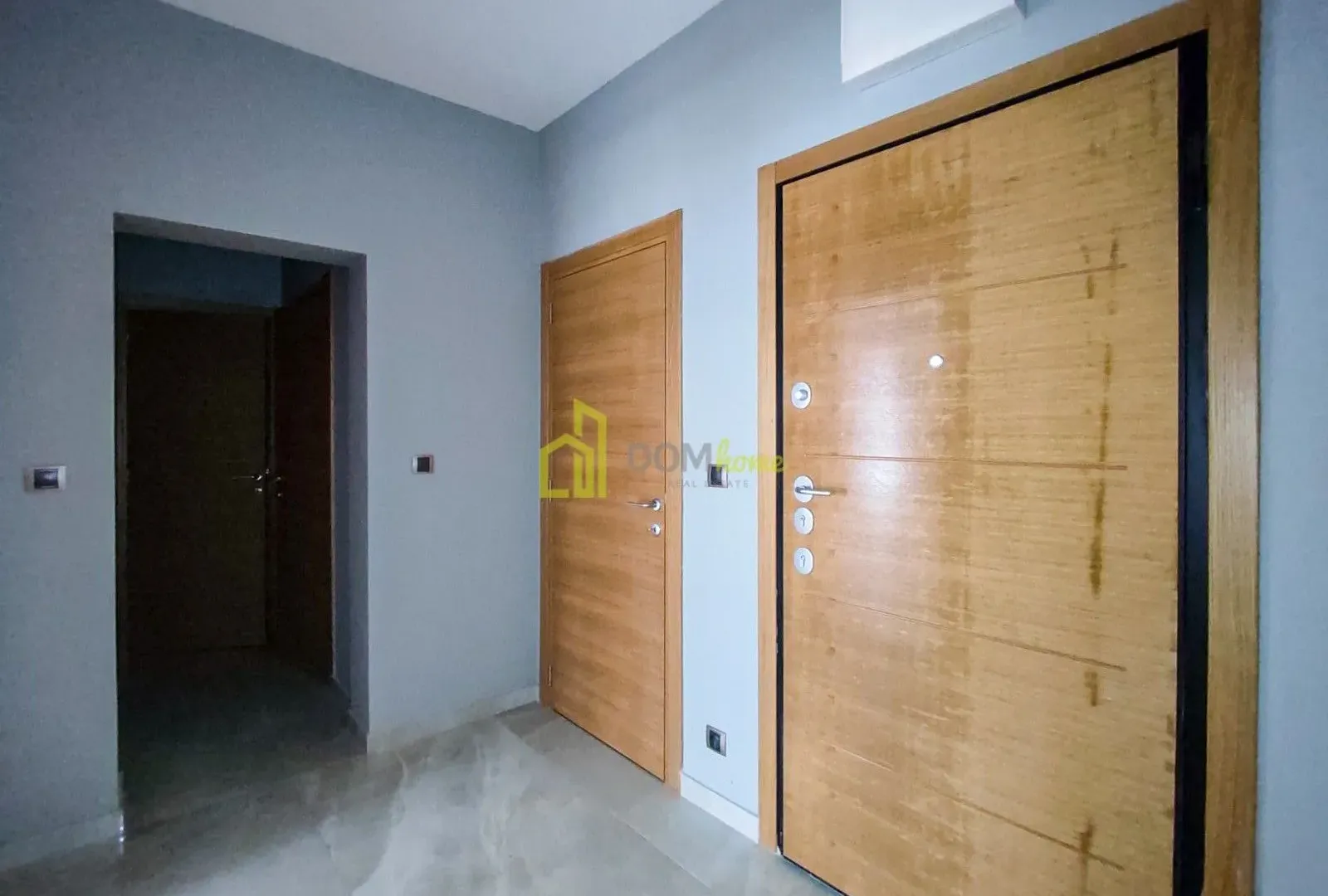 Prodaja, dvosoban stan, 100m², Kruševac, Podgorica