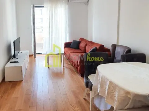Izdavanje, jednosoban stan, 45m², Rozino, Budva