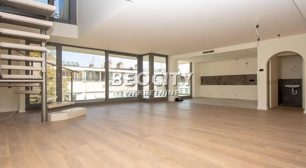 Prodaja, četvorosoban stan, 133m², Autokomanda, Voždovac Sve Podlokacije